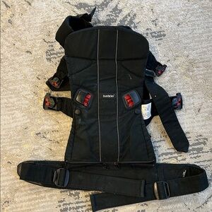 BabyBjorn carrier for newborn, infant, toddler !